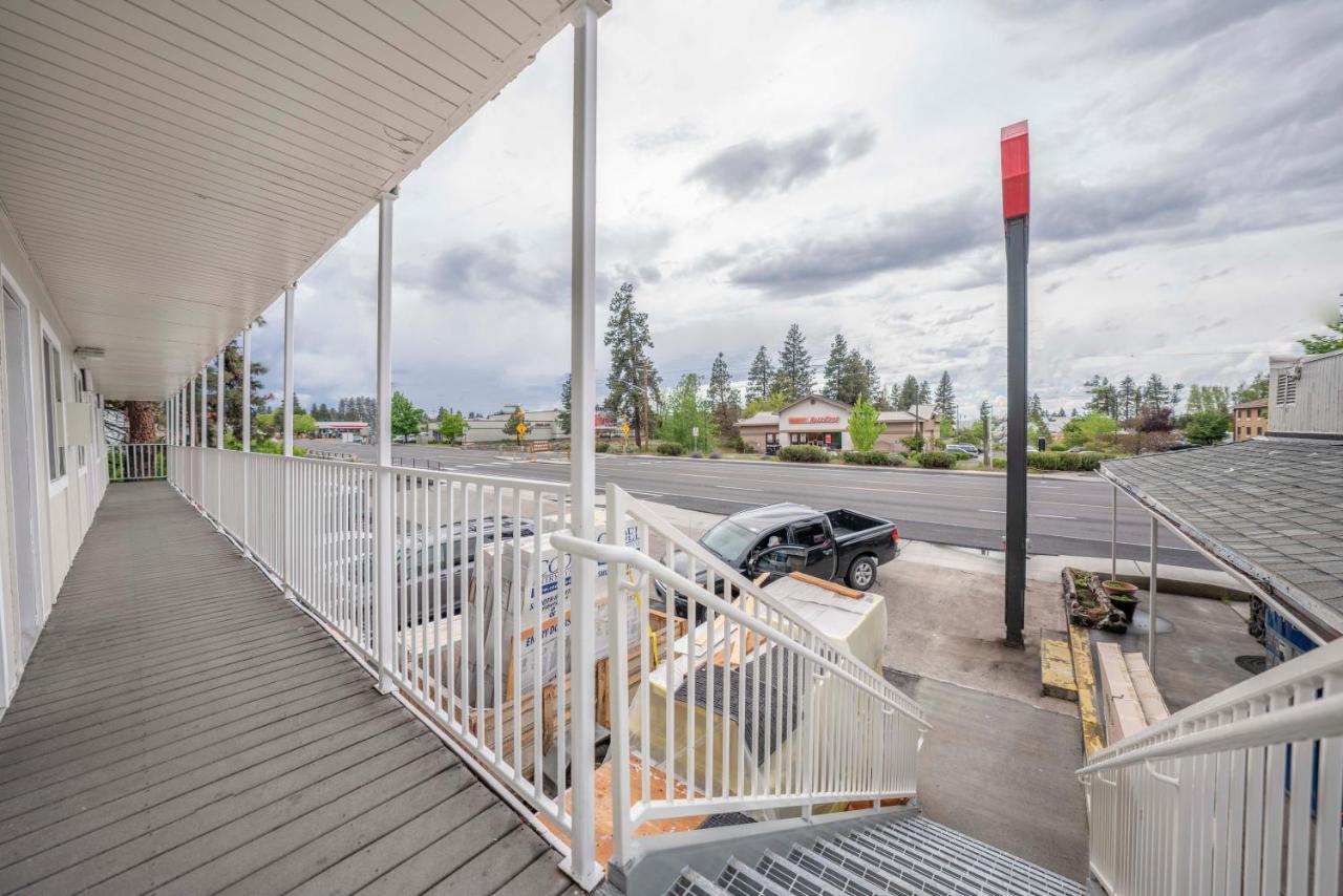 Budget Inn Bend Extérieur photo