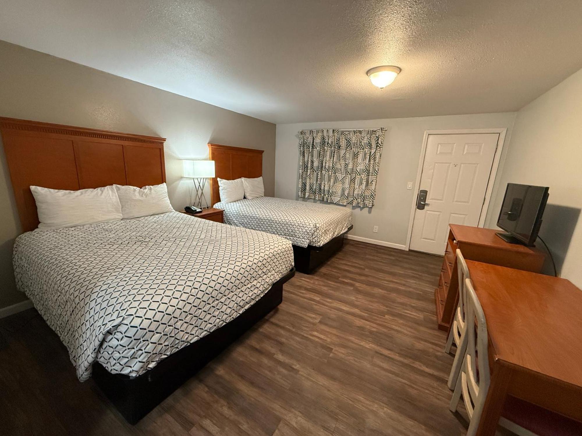 Budget Inn Bend Extérieur photo