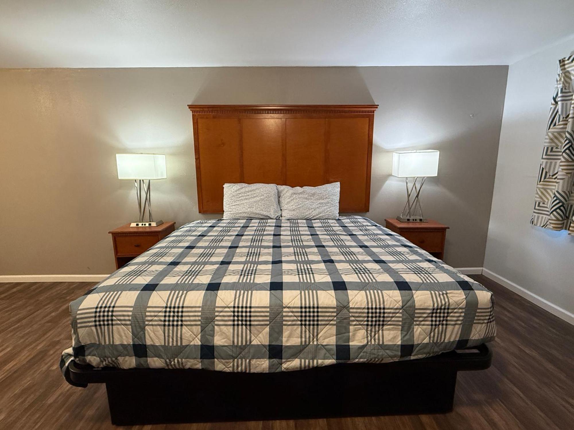 Budget Inn Bend Extérieur photo