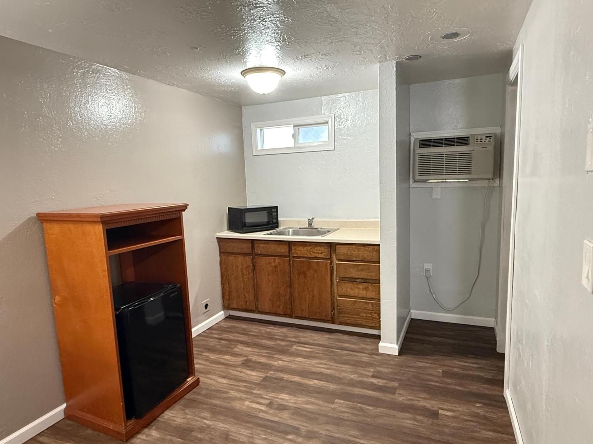 Budget Inn Bend Extérieur photo